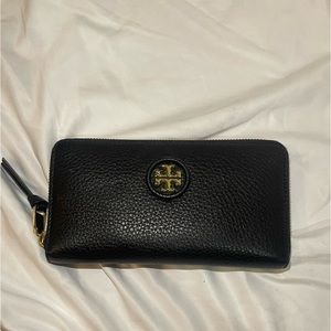 Pebble Leather Black Tory Burch Wallet